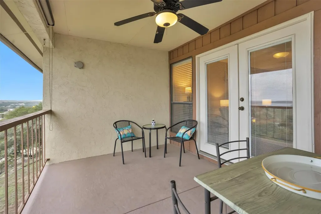 1226 Cougar Drive Canyon Lake TX 78133