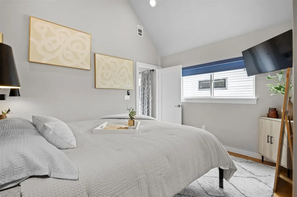 1116 Stobaugh Street Austin TX 78757