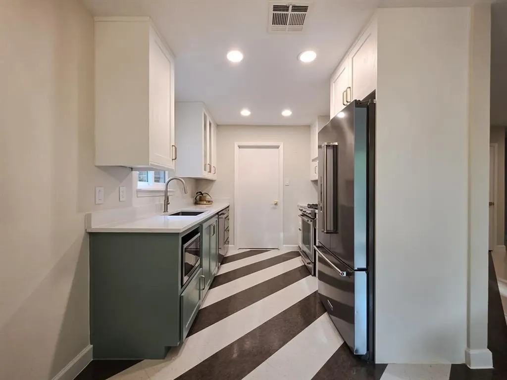 509 Blackberry Drive Austin TX 78745