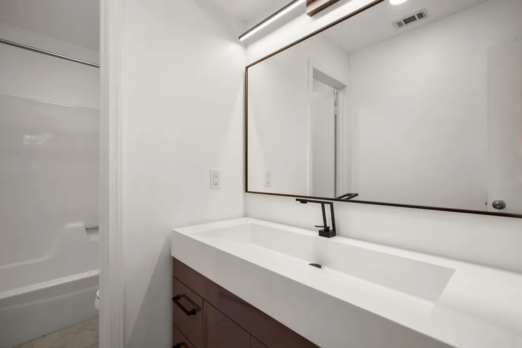 2217 Onion Creek Parkway Austin TX 78747