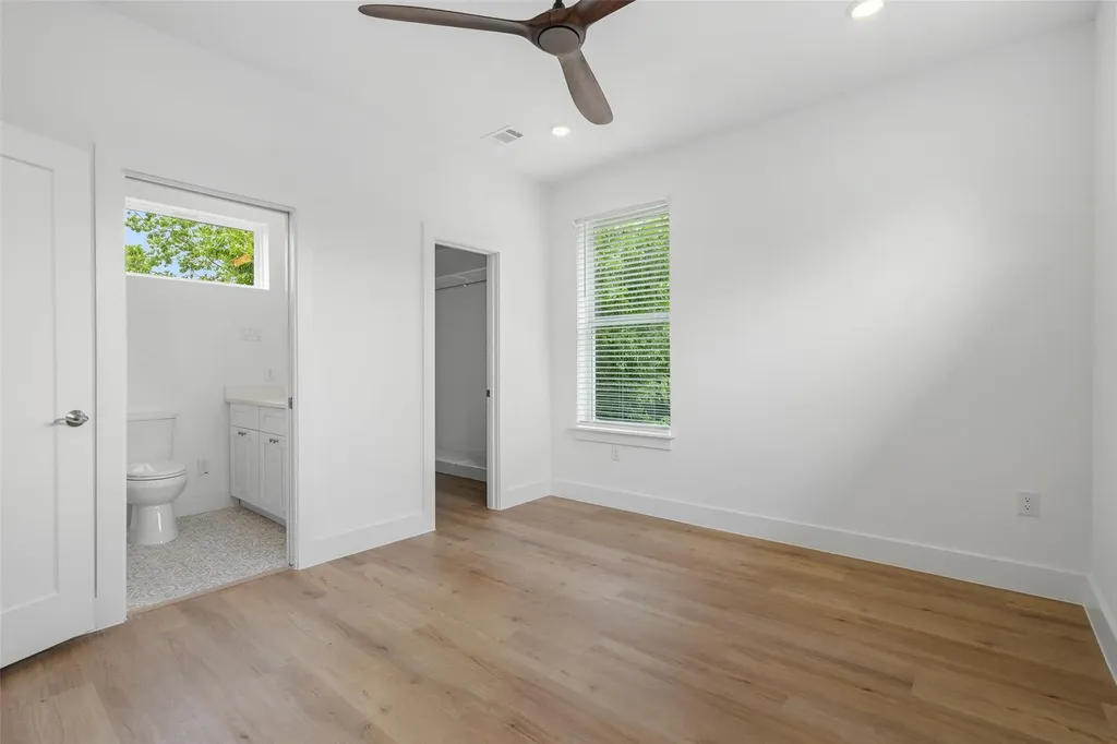 2004 Maxwell Lane Austin TX 78741