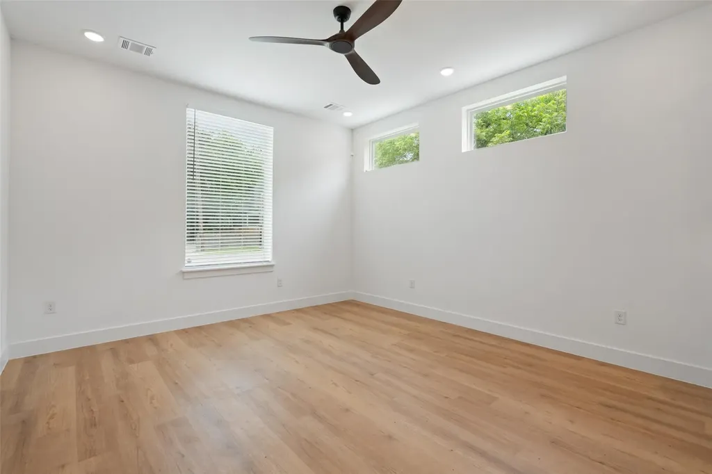 2004 Maxwell Lane Austin TX 78741