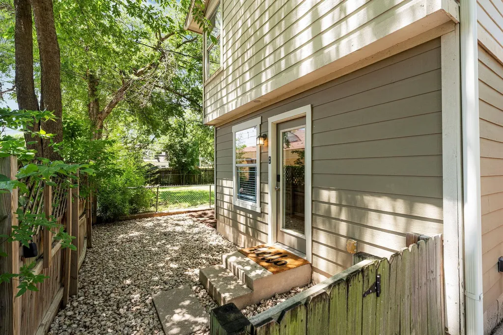 5005 Eilers Avenue Austin TX 78751
