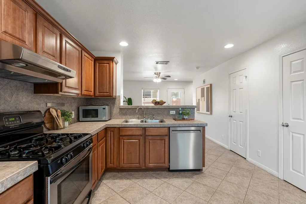 5005 Eilers Avenue Austin TX 78751