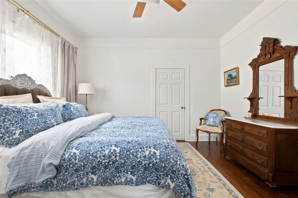 372 Old Lockhart Road Lockhart TX 78644