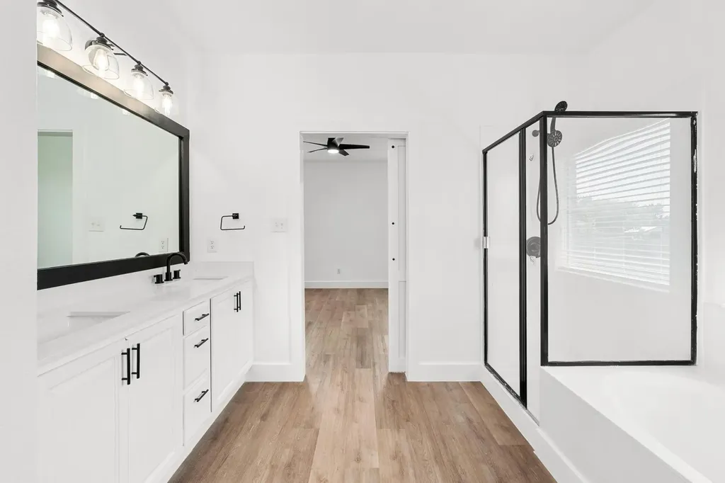 11124 Silo Valley Drive Austin TX 78754