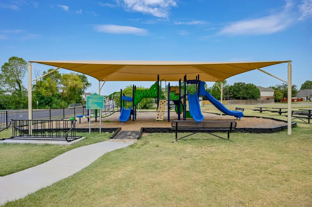 11124 Silo Valley Drive Austin TX 78754