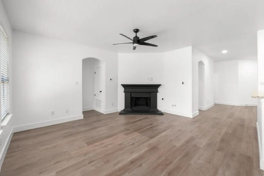 11124 Silo Valley Drive Austin TX 78754