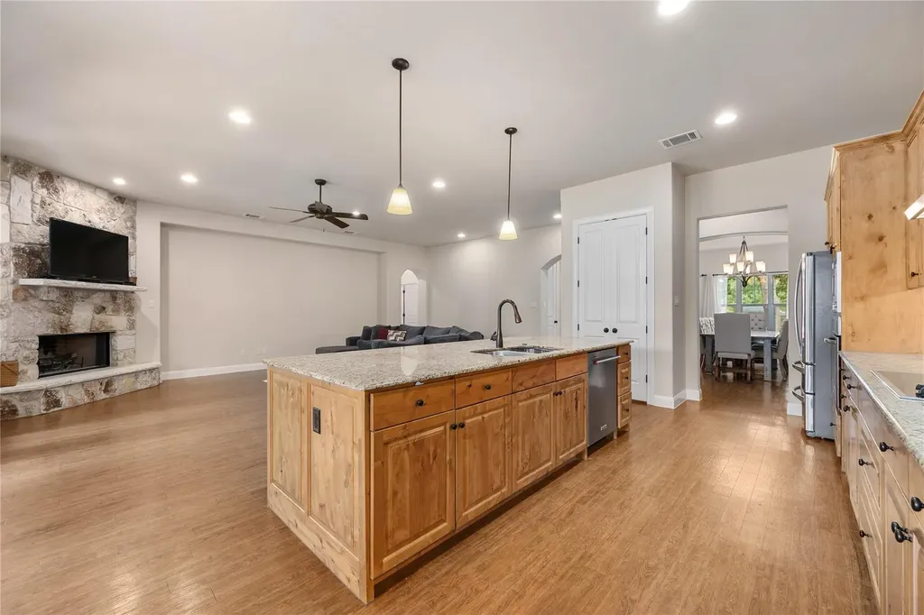 216 Independence Drive Georgetown TX 78633