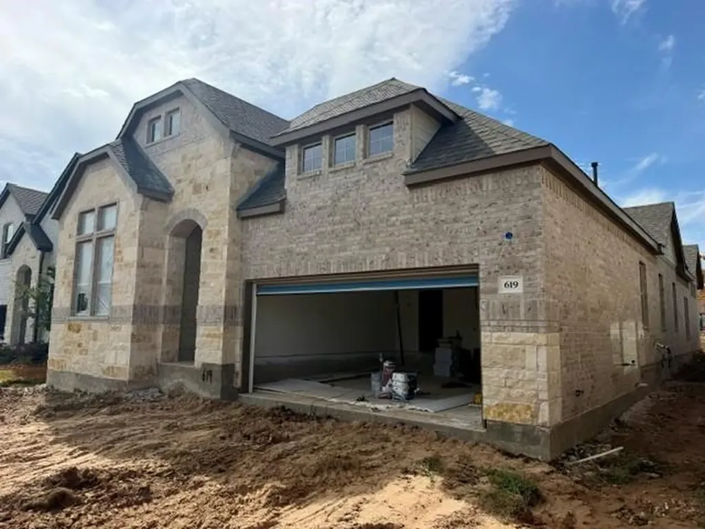 619 Breeze Hollow Lane Georgetown TX 78628