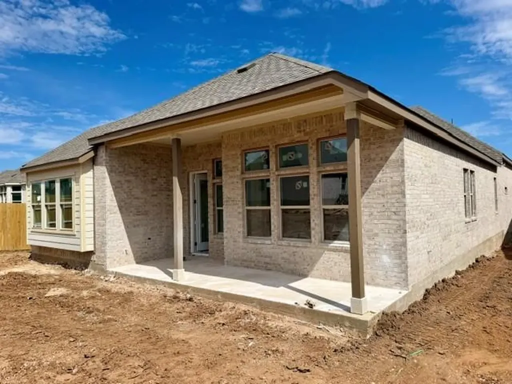 619 Breeze Hollow Lane Georgetown TX 78628