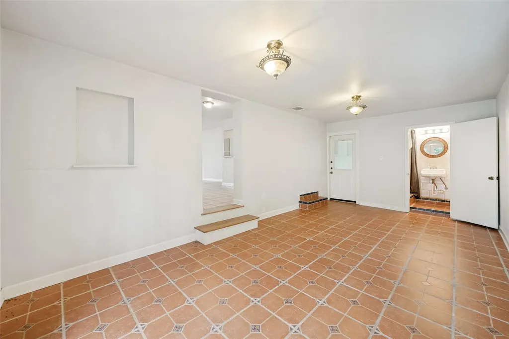 205 Woodward Street Austin TX 78704