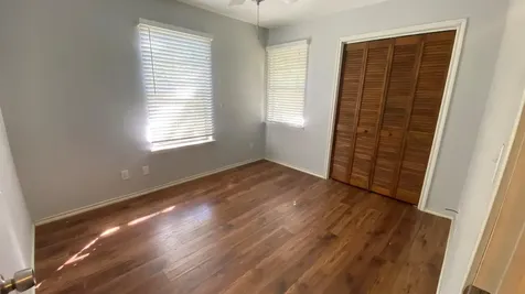 2706 S 4th Street Austin TX 78704