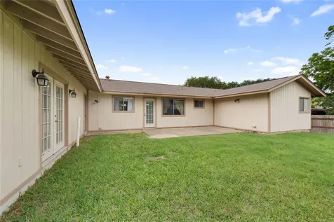 5710 Prentiss Drive San Antonio TX 78240