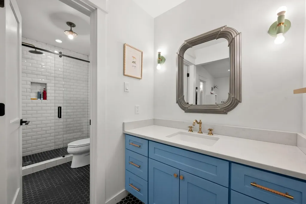 8829 Silverarrow Circle Austin TX 78759