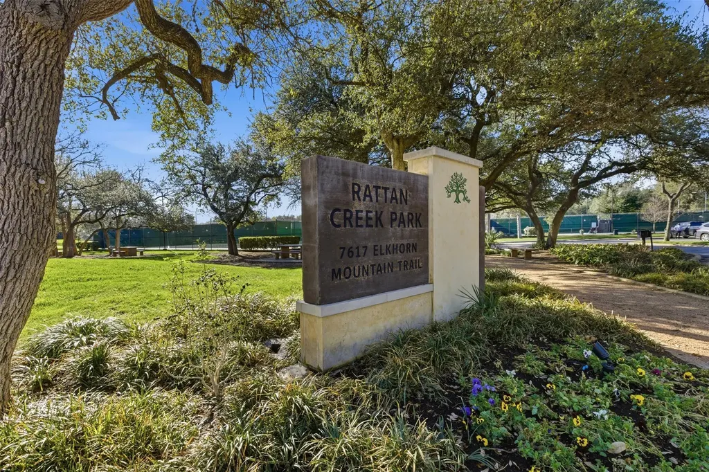 13016 Moorcroft Lane Austin TX 78729