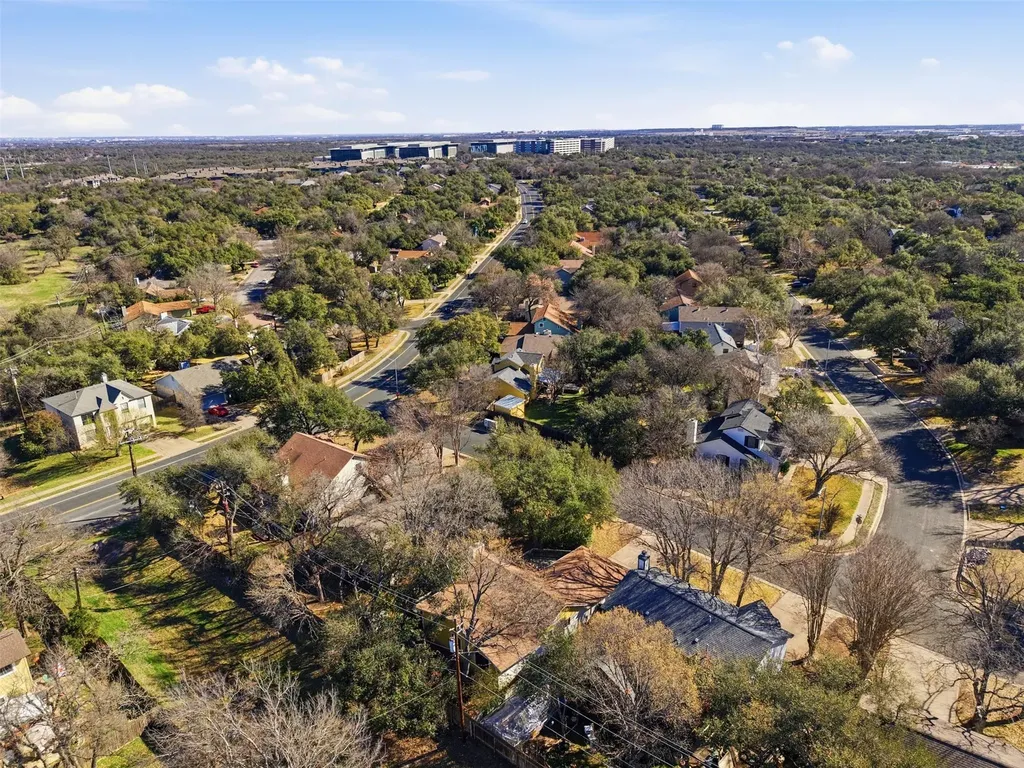 13016 Moorcroft Lane Austin TX 78729