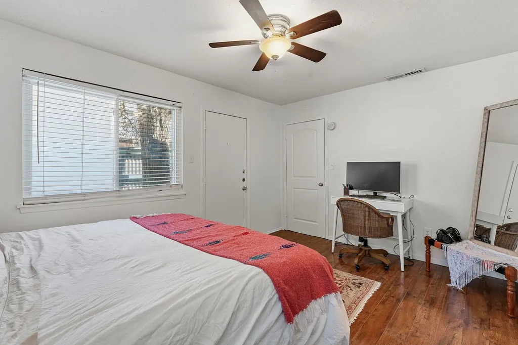 1106 W 22nd Street Austin TX 78705