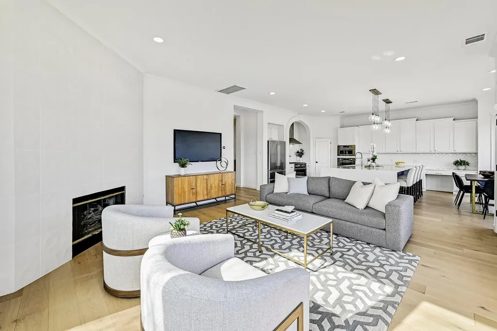 5000 Valburn Court Austin TX 78731