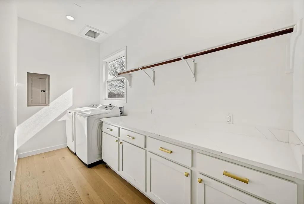 5000 Valburn Court Austin TX 78731
