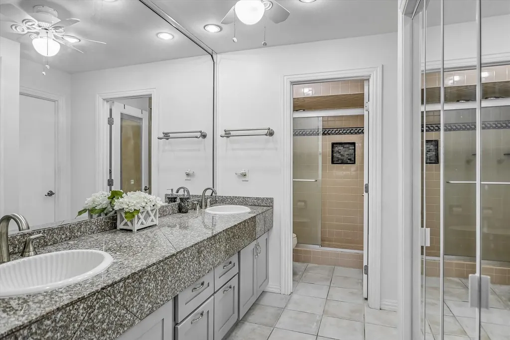 40 N Interstate 35 Austin TX 78701