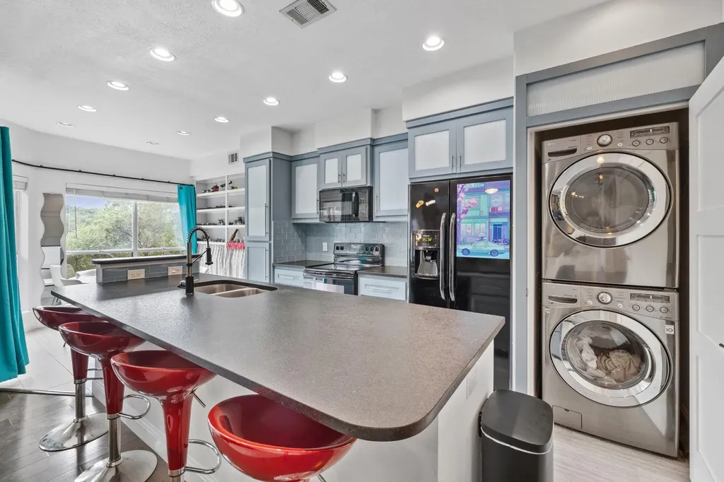 4711 Spicewood Springs Road Austin TX 78759
