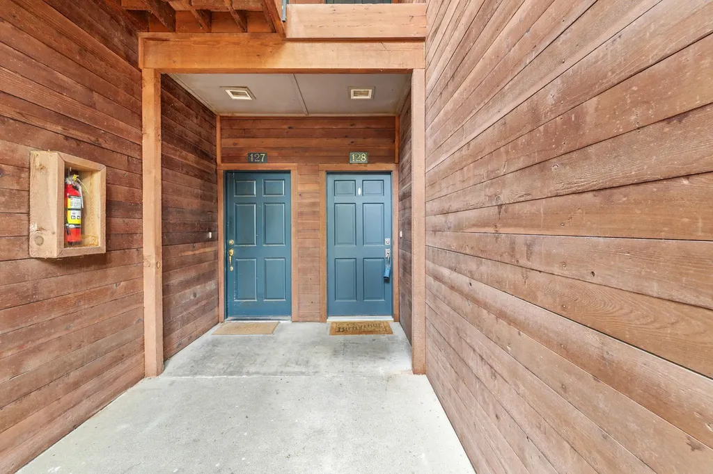 4711 Spicewood Springs Road Austin TX 78759