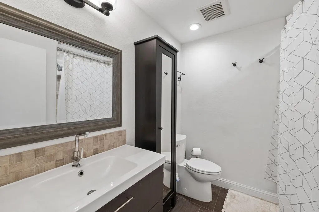 4711 Spicewood Springs Road Austin TX 78759