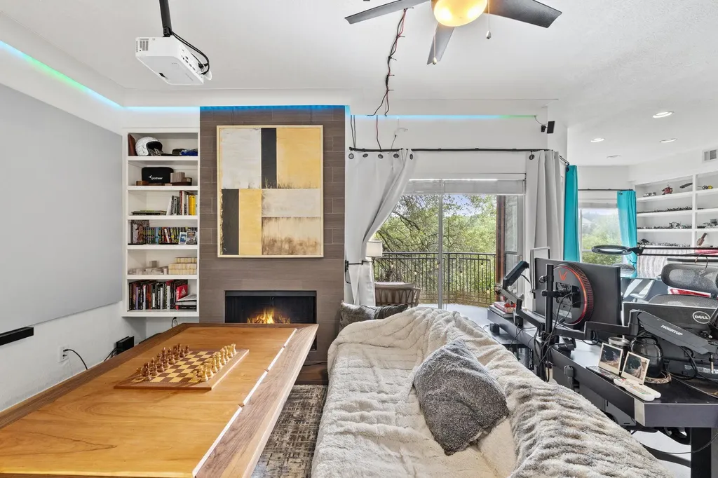 4711 Spicewood Springs Road Austin TX 78759