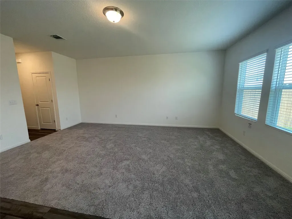 190 Light Timber Road Maxwell TX 78656