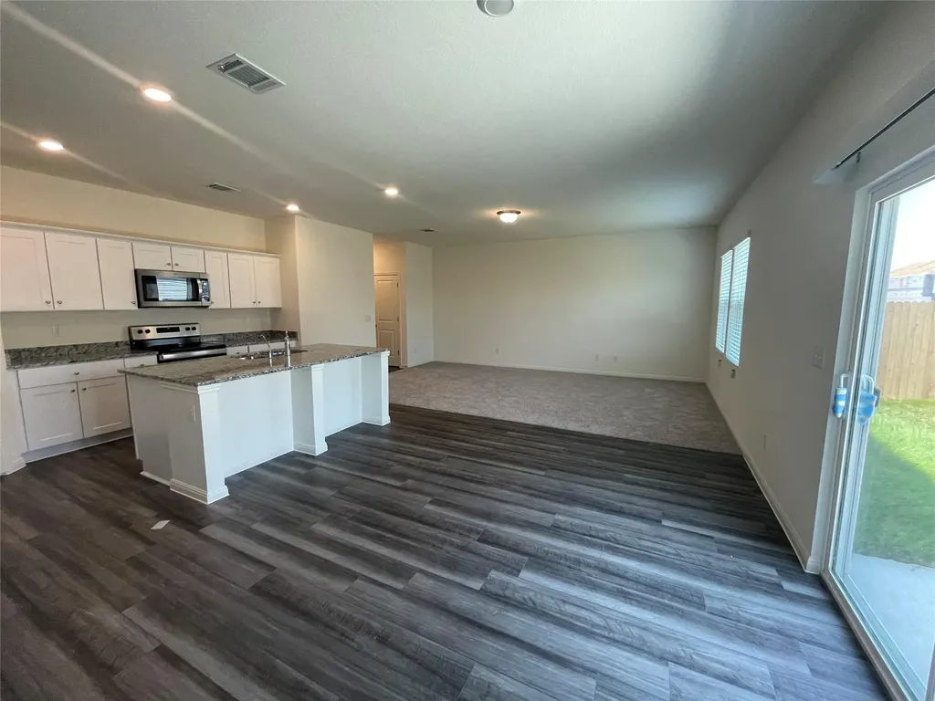 190 Light Timber Road Maxwell TX 78656