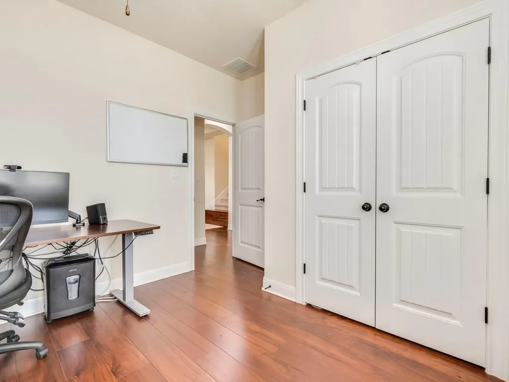 5720 Viejo Drive Austin TX 78738