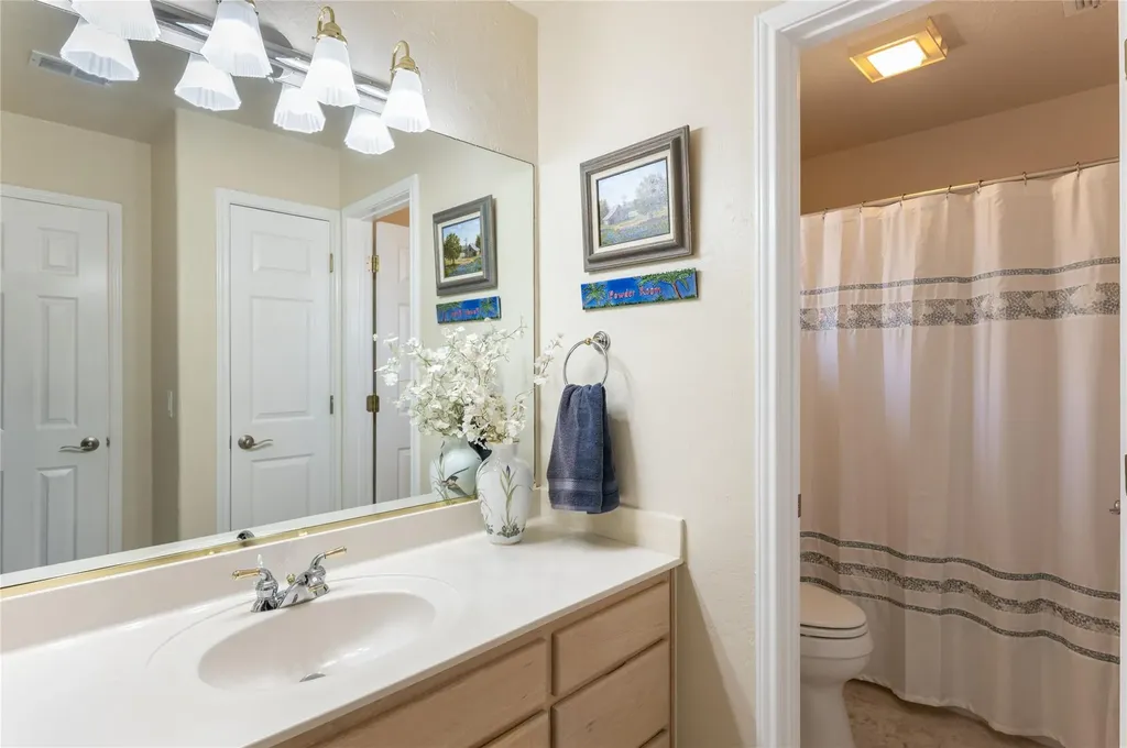 356 Mahan Street Meadowlakes TX 78654