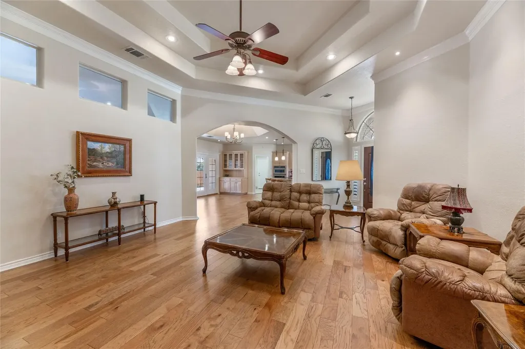 356 Mahan Street Meadowlakes TX 78654