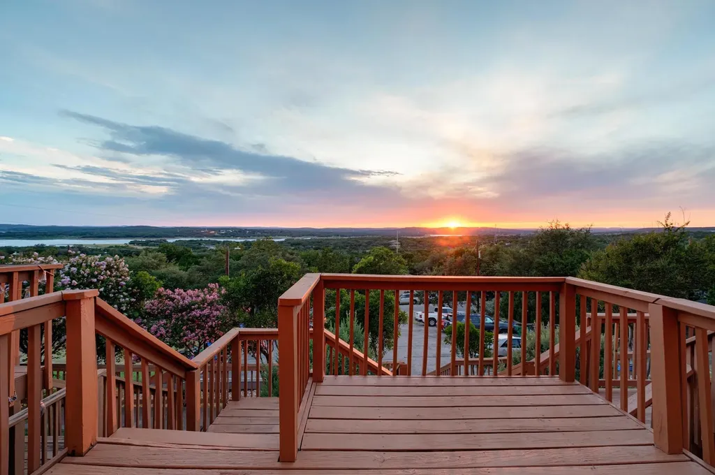 21461 Coyote Trail Lago Vista TX 78645