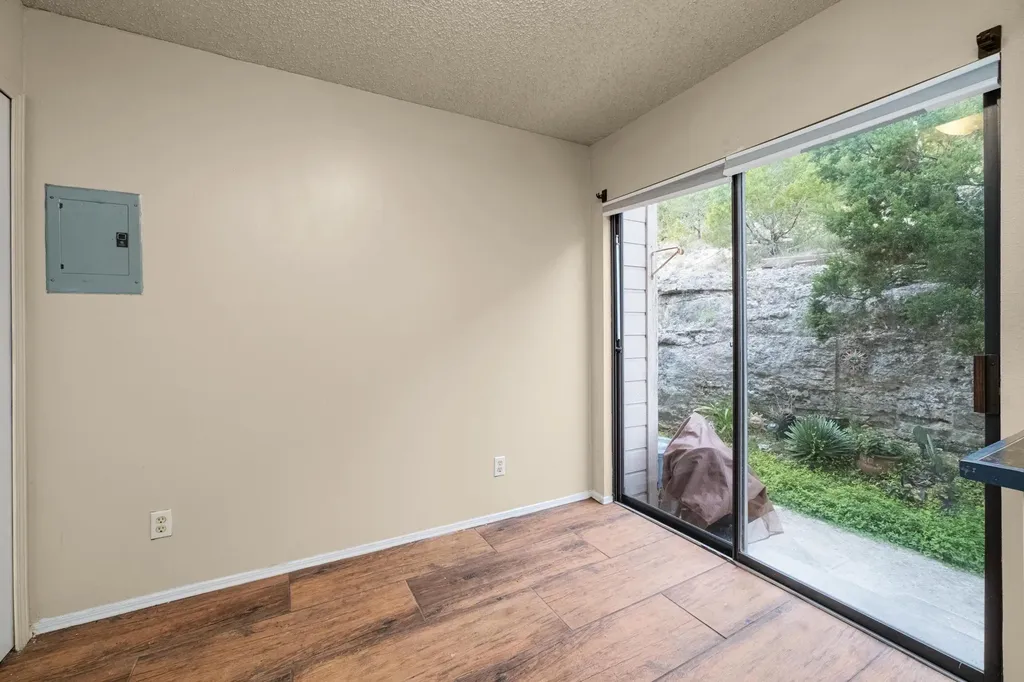 21461 Coyote Trail Lago Vista TX 78645