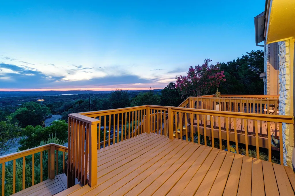 21461 Coyote Trail Lago Vista TX 78645