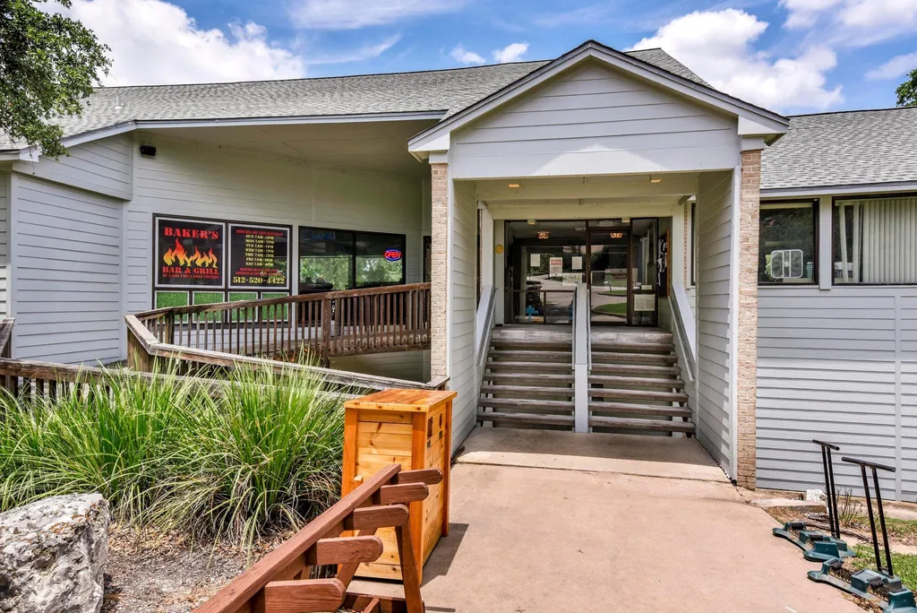 21461 Coyote Trail Lago Vista TX 78645