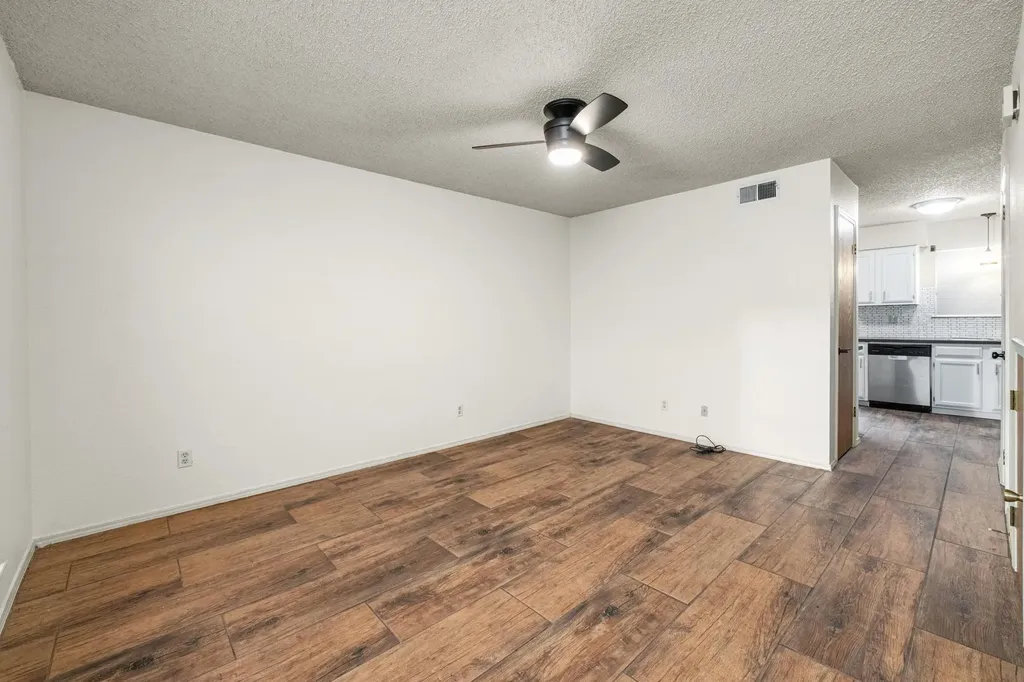 21461 Coyote Trail Lago Vista TX 78645