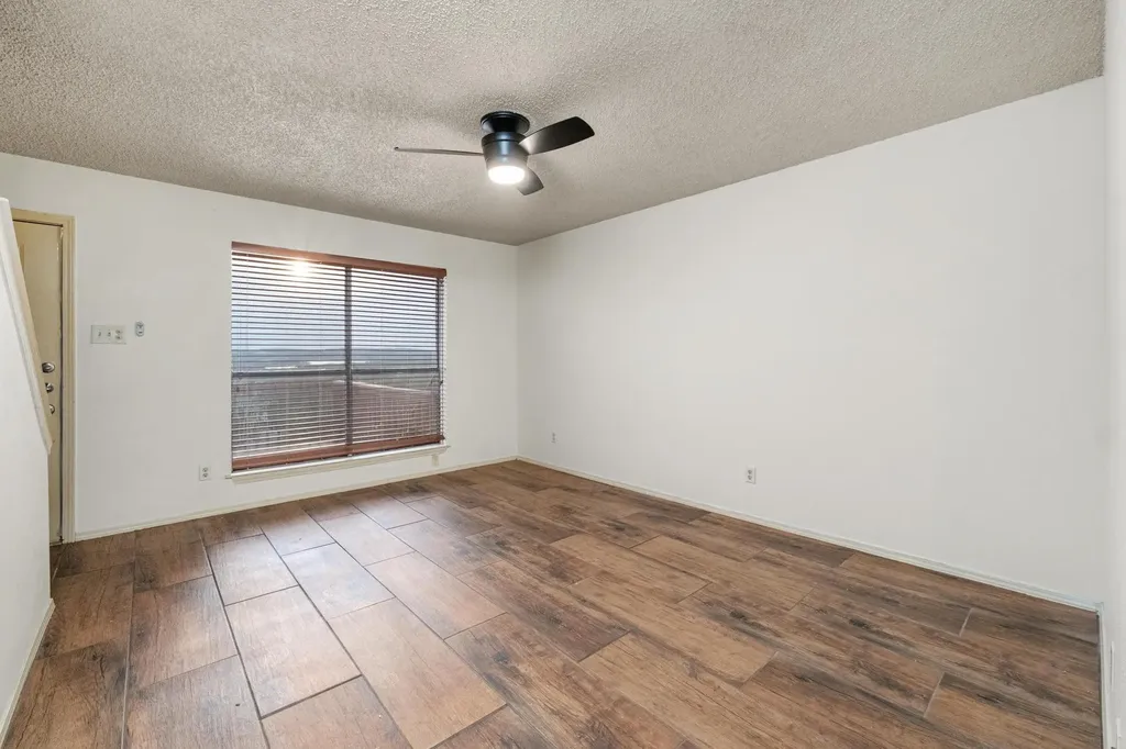 21461 Coyote Trail Lago Vista TX 78645