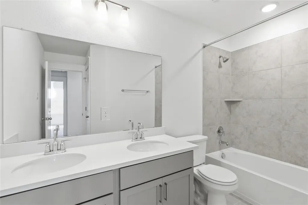 150 Oriole Street Kyle TX 78640