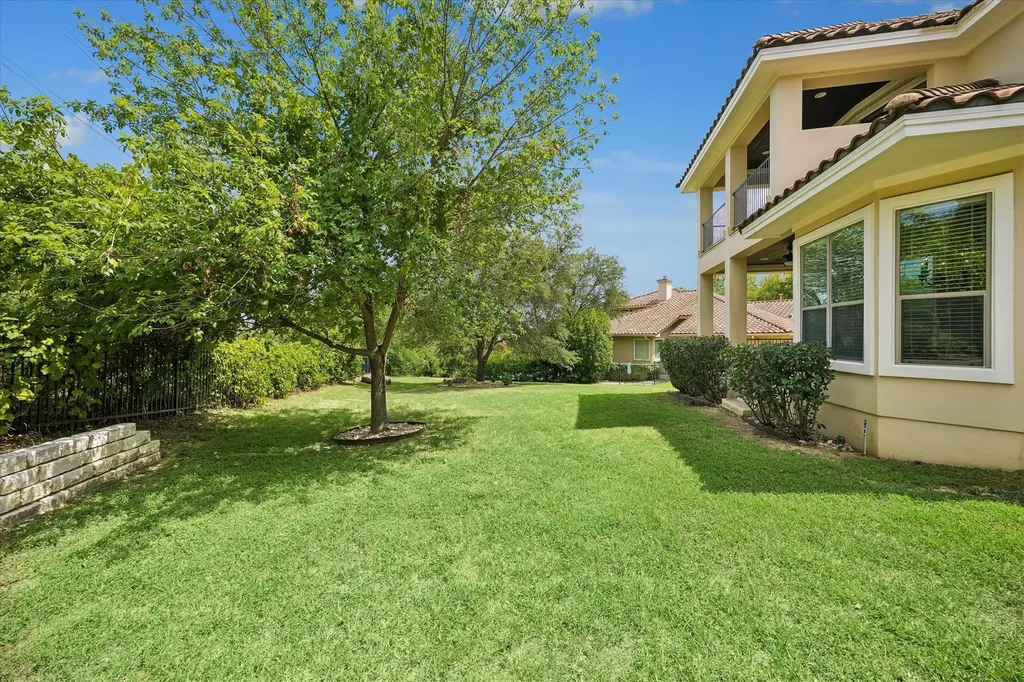 11600 Hunters Green Trail Austin TX 78732
