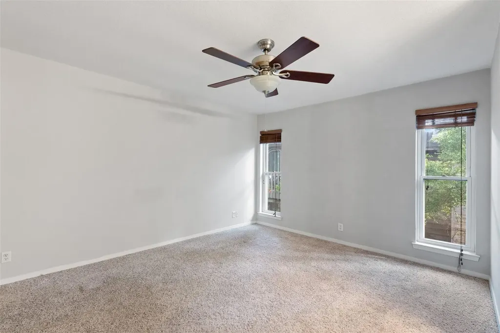 5604 Woodrow Avenue Austin TX 78756
