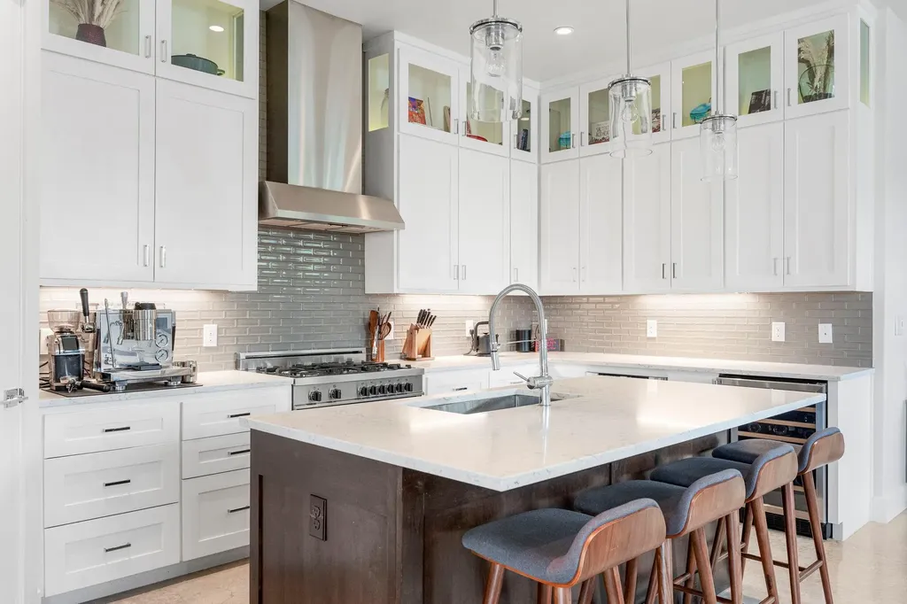2103 Greenwood Avenue Austin TX 78723