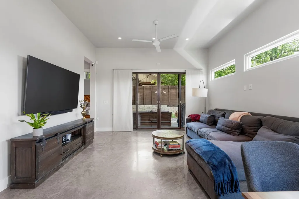 2103 Greenwood Avenue Austin TX 78723