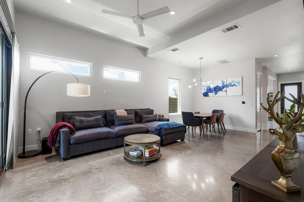 2103 Greenwood Avenue Austin TX 78723