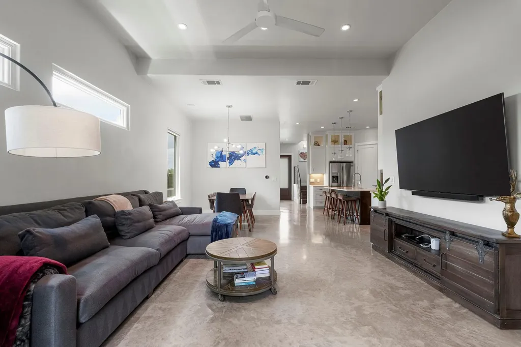 2103 Greenwood Avenue Austin TX 78723