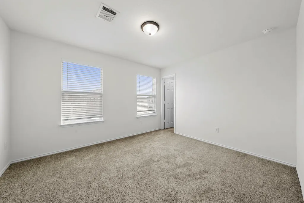 544 Ayinger Lane Austin TX 78728