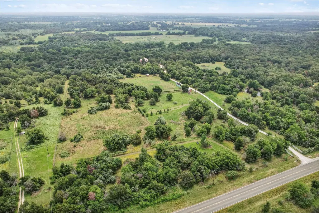 18197 Fm 619 Elgin TX 78621