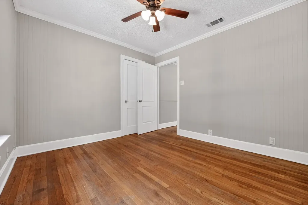 4907 Duval Street Austin TX 78751